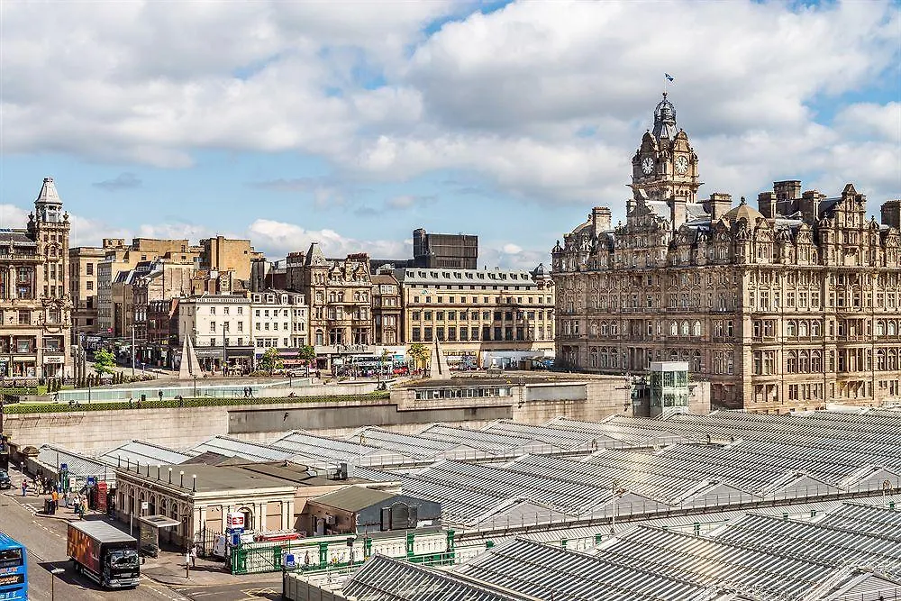Motel One Edinburgh-Princes Hotel EDI
