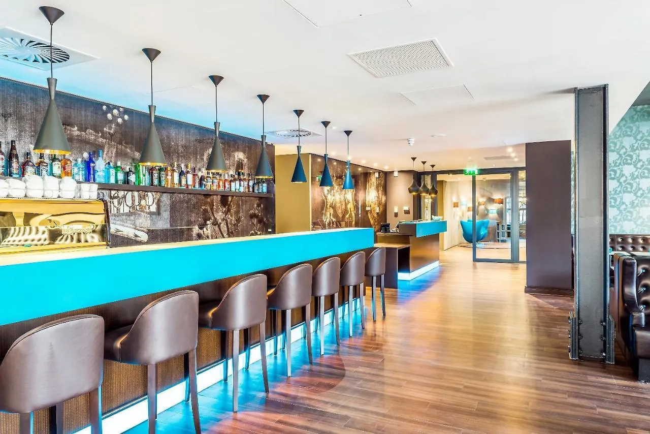 Motel One Edinburgh-Princes
