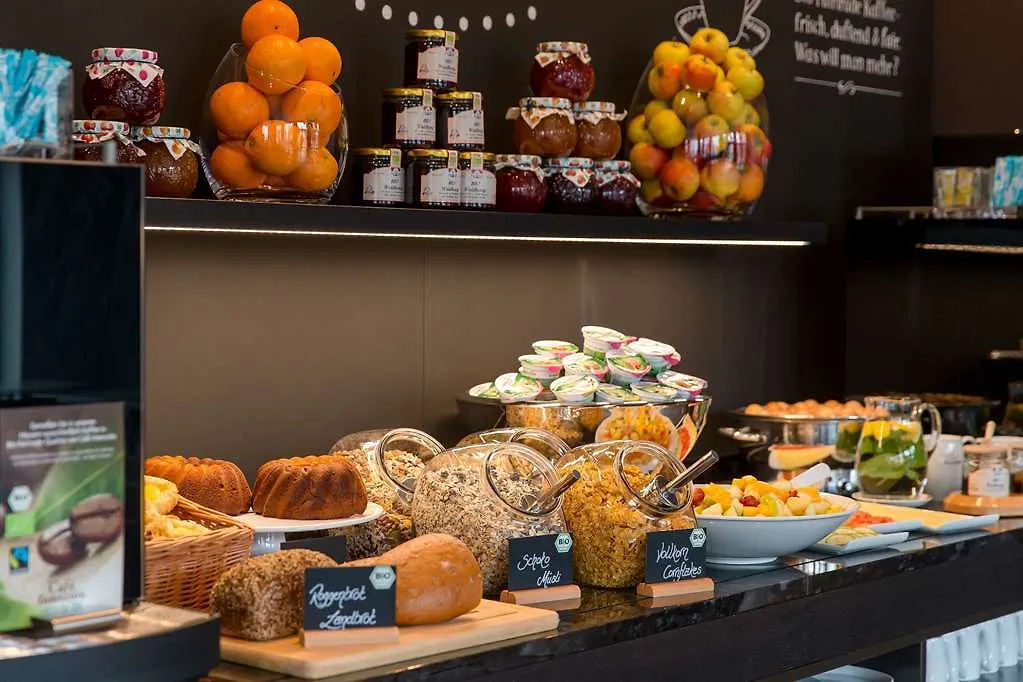 Hotel Motel One Edinburgh-Princes